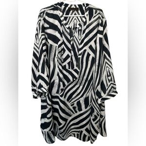 Maggie T Black and White Zebra Print Tunic/Dress